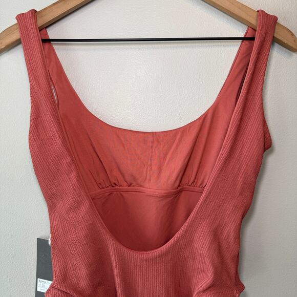 Vitamin A Terracotta Scoop Neck Ripple Texture One Piece Swimsuit Size Medium - Picture 7 of 9